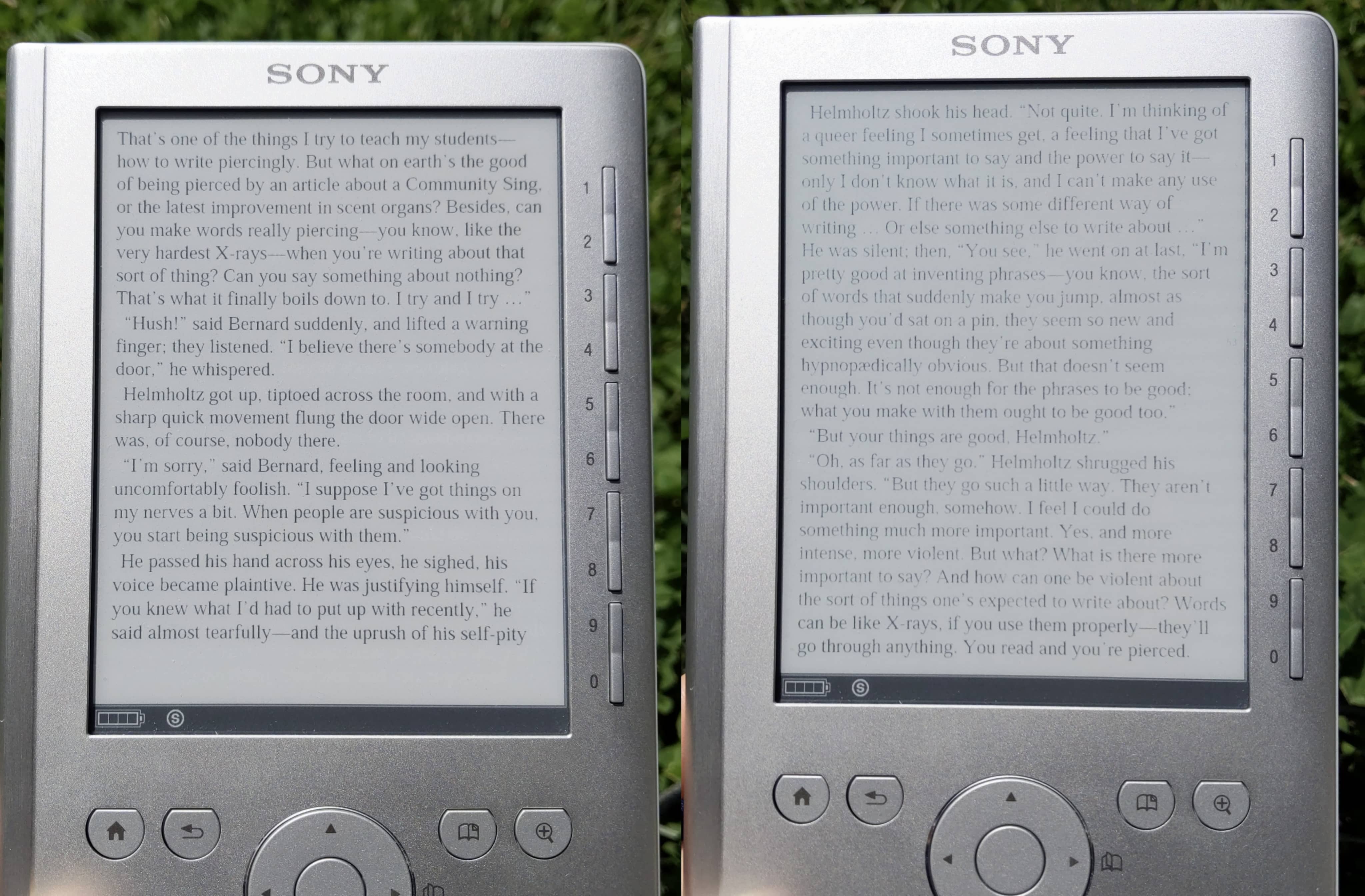 The PRS 300 on the left shows a book page that is perfectly readable while the one on the left looks faded and washed out. The pages shown are from Brave New World.